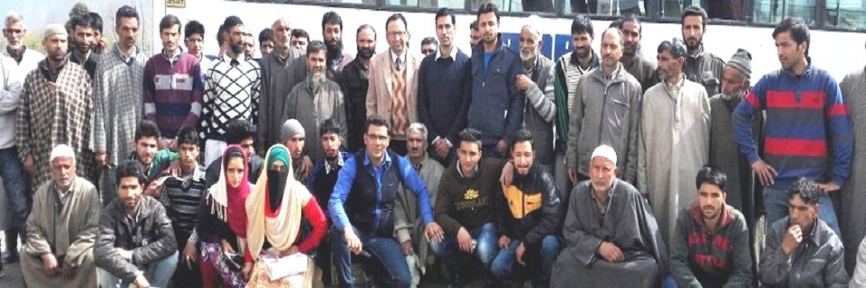 Farmers at KVK visit from different areas of Kulgam